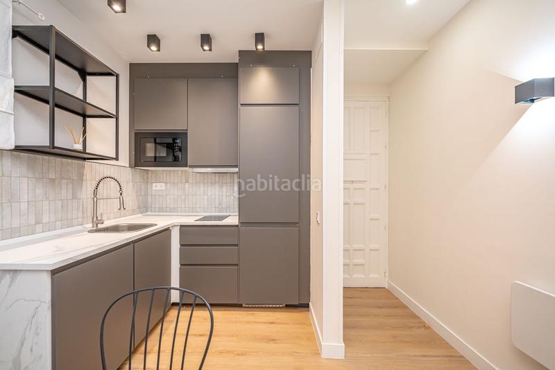 Foto 3134d652-f444-45a8-a299-8e3385b35212. Piso  en venta nuevos ministeriosríos rosas en Madrid