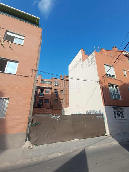 Foto cfc87df7-2acc-4b18-b069-16fe81ae10e9. Terreny residencial a Puerta Bonita Madrid