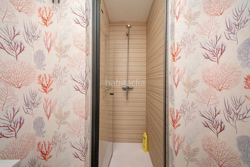 Foto 42f496ef-e7a0-44d0-a318-b83af5ec36c7. Pis amb calefacció piscina a Embajadores-Lavapiés Madrid