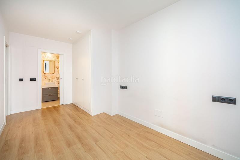Foto 6c0d4a70-7e0b-4fcd-a6f3-bba5fa30ffd0. Pis amb calefacció piscina a Embajadores-Lavapiés Madrid