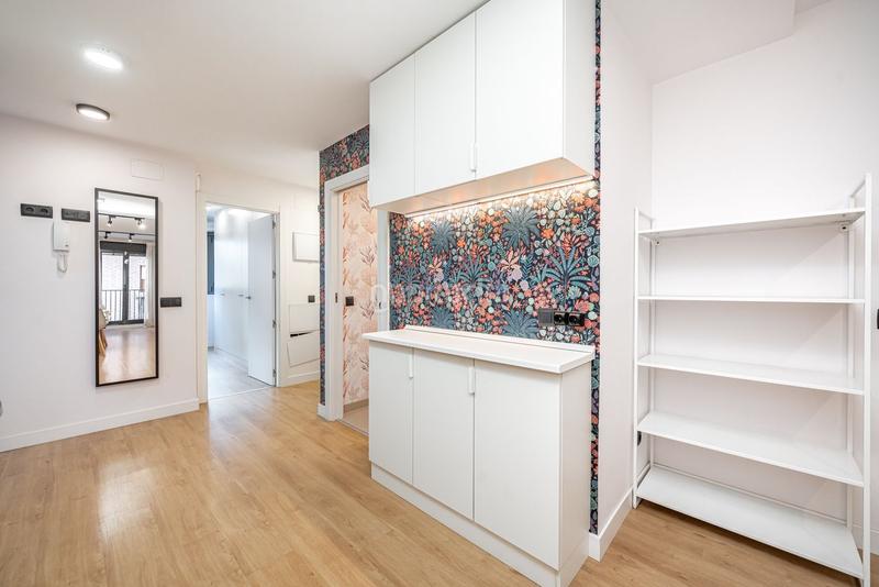 Foto 6ed66dcd-5509-4340-81be-27ec85ea62fb. Pis amb calefacció piscina a Embajadores-Lavapiés Madrid