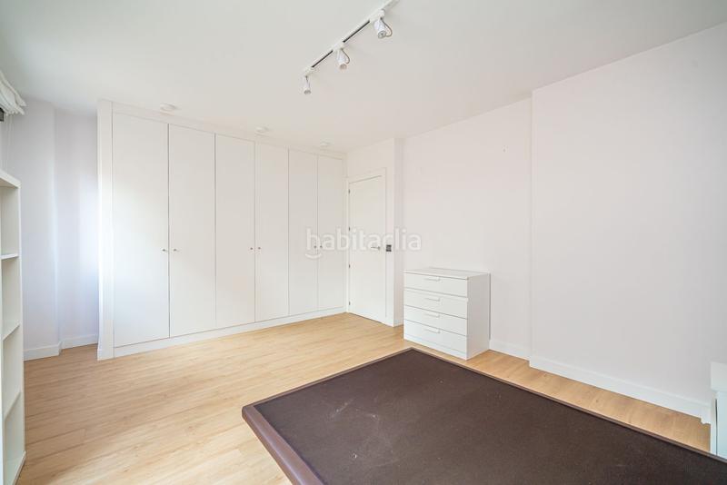 Foto 7ffb1960-a58f-4c55-81b1-217f1fff473d. Pis amb calefacció piscina a Embajadores-Lavapiés Madrid