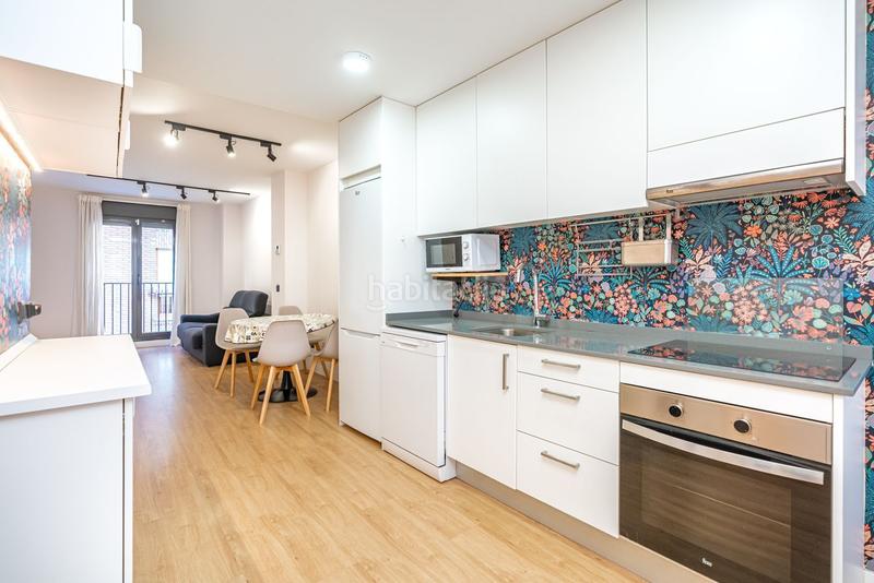 Foto ebcd32a1-960a-4404-b07a-36eb235efa1f. Pis amb calefacció piscina a Embajadores-Lavapiés Madrid