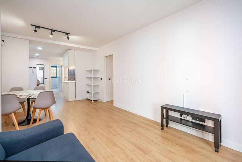 Foto ed573f76-317e-4150-9e36-02e76013f704. Pis amb calefacció piscina a Embajadores-Lavapiés Madrid