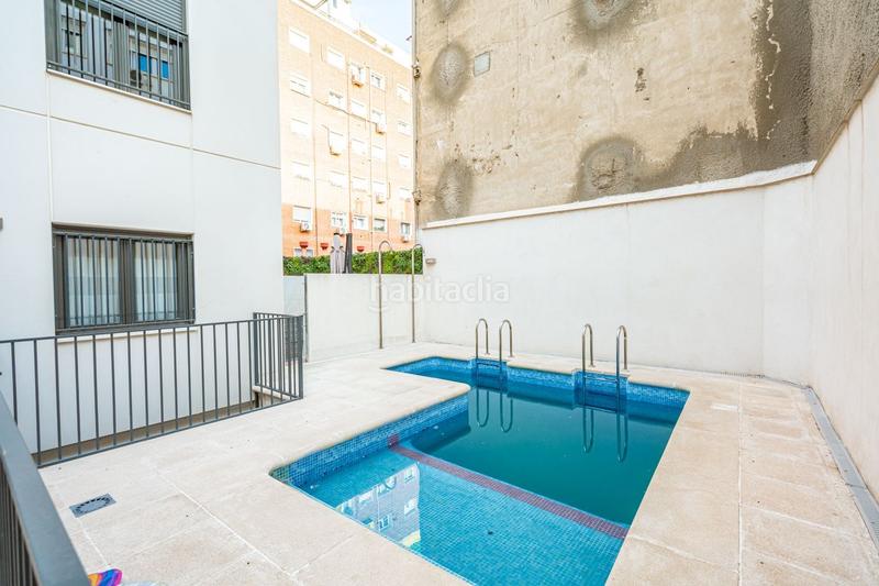Foto f5f8e899-95d9-44b0-954f-e05dfcad51b1. Pis amb calefacció piscina a Embajadores-Lavapiés Madrid