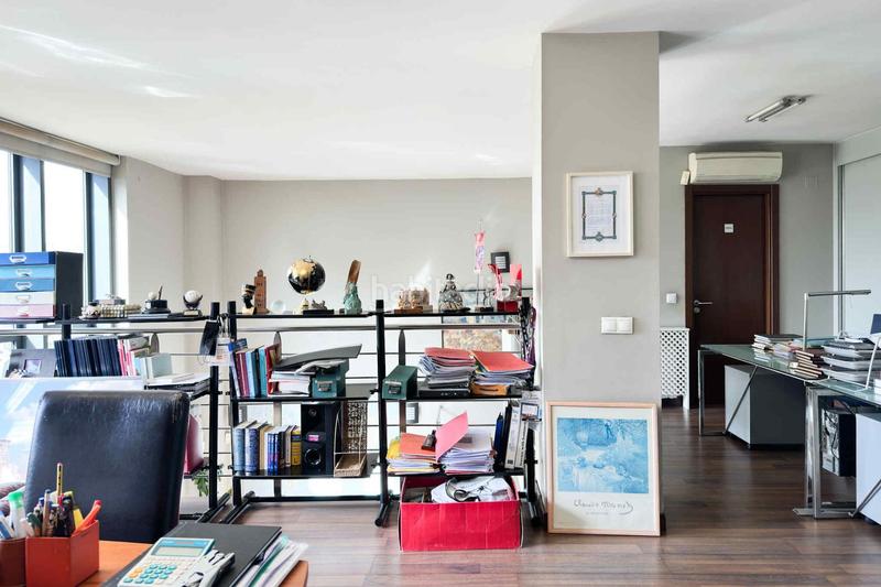 Foto 43956384-a6f9-4dda-8708-233f6aacfec5. Office space with heating in Sanchinarro Madrid