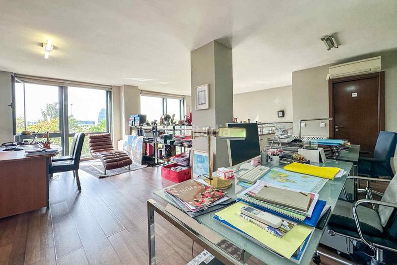 Foto 9c29fd60-71c7-4bae-a9ba-0d3278b3bddf. Office space with heating in Sanchinarro Madrid