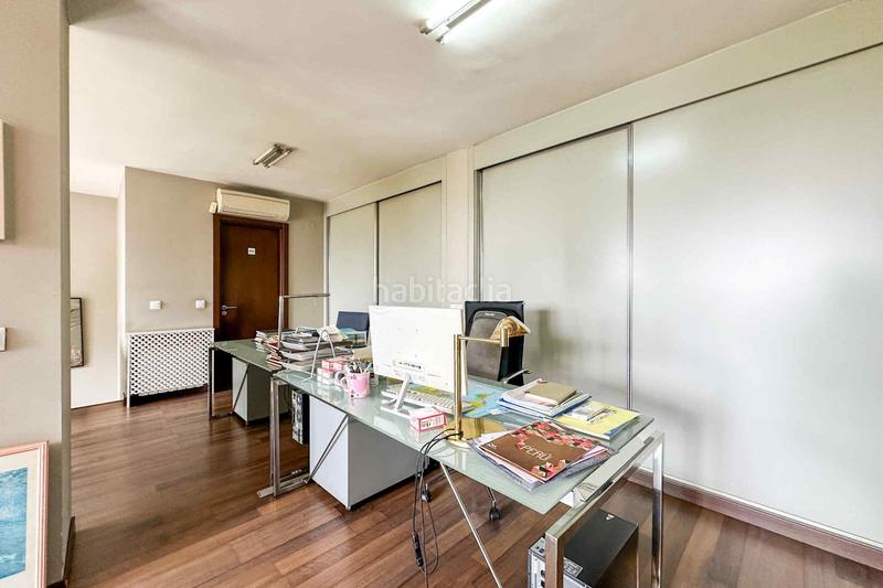 Foto aacc18b8-35fc-42e1-989d-6ac6bbd9d3d5. Office space with heating in Sanchinarro Madrid