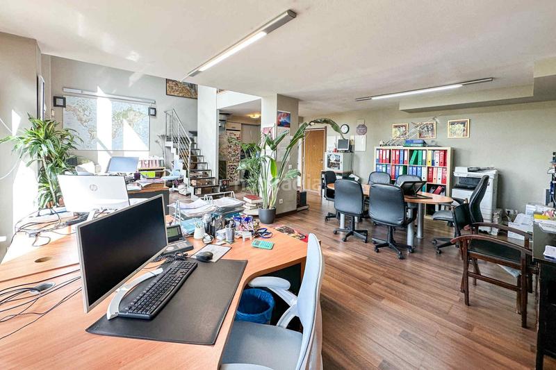 Foto e00adfcc-8e74-4362-bc57-47e8b4a2e4d0. Office space with heating in Sanchinarro Madrid