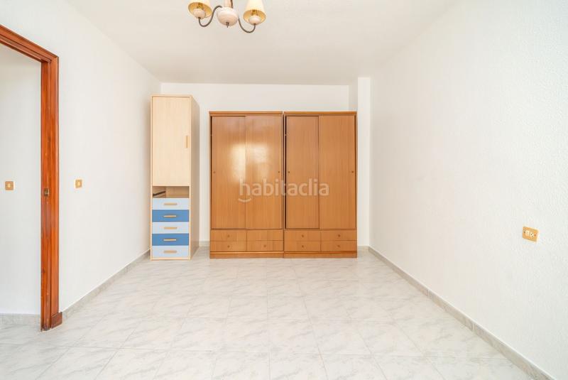 Foto 2a23f5f6-fe9d-4277-be3e-6d1b99629e15. Piso  en venta en Las Piscinas Naturales Torrevieja