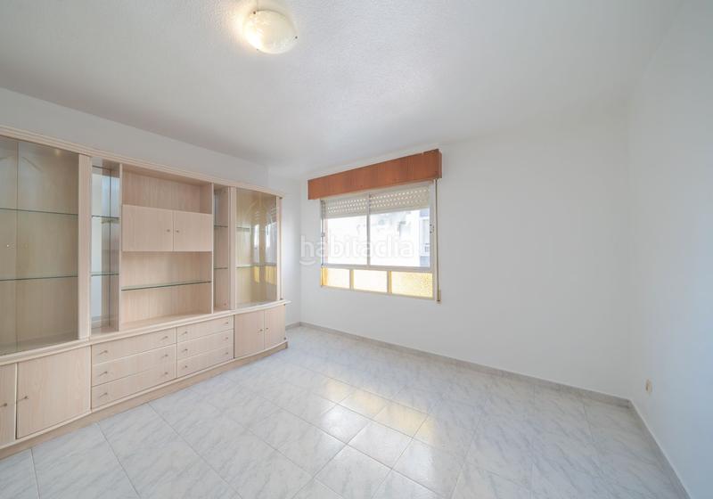 Foto bf50821f-dd39-4993-a059-cec6ea55685b. Piso  en venta en Las Piscinas Naturales Torrevieja