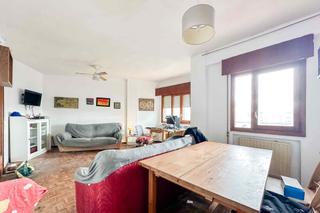 Appartement à Virgen del Cortijo-Manoteras. Piso en venta  valdebebas, madrid