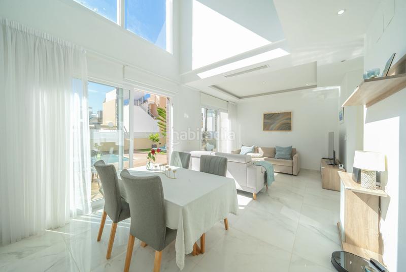 Foto 2268bcfa-66c7-40fe-ae80-e53fab385fb2. Casa  en venta , alicante en Zona los Frutales Torrevieja