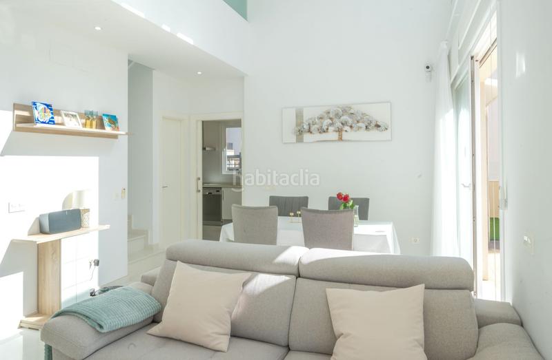 Foto 4230455b-59f1-48f8-abdf-714c0c0e7bac. Casa  en venta , alicante en Zona los Frutales Torrevieja