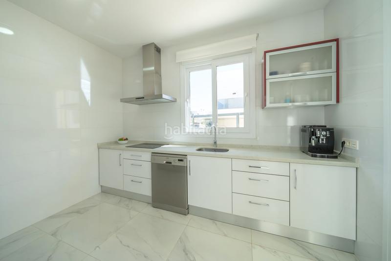 Foto 4828a25a-9827-4bee-b9ef-1e12f489cf2b. Casa  en venta , alicante en Zona los Frutales Torrevieja