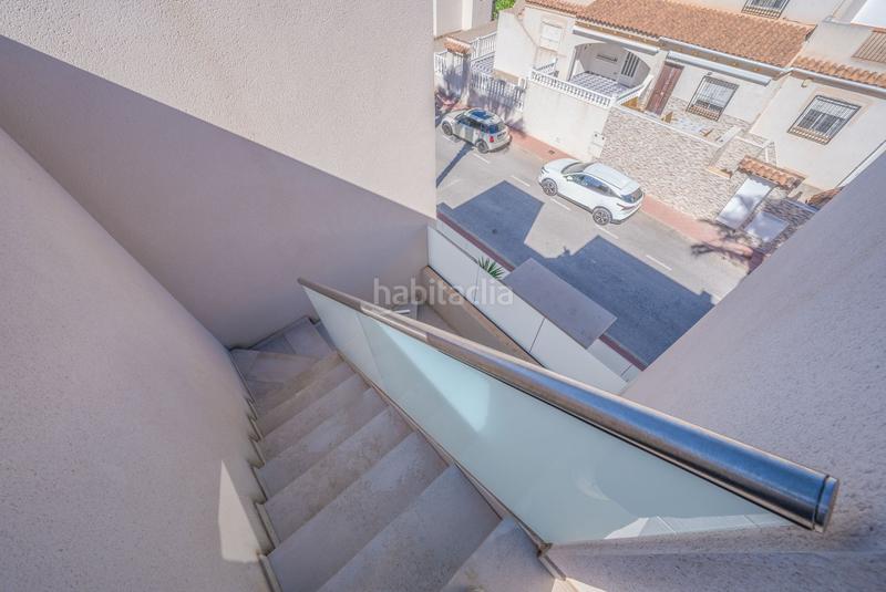 Foto 99687c5d-d421-41f0-a30d-4f7aeae2923a. Casa  en venta , alicante en Zona los Frutales Torrevieja