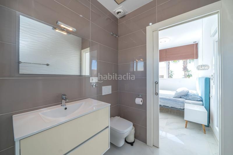 Foto af3aa7b4-3c87-4e5d-afdf-49f3955d2b6a. Casa  en venta , alicante en Zona los Frutales Torrevieja