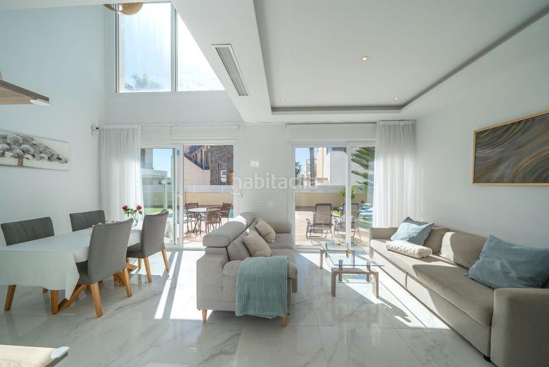 Foto c13235c1-f095-4bb5-afc5-901dfe95e61e. Casa  en venta , alicante en Zona los Frutales Torrevieja