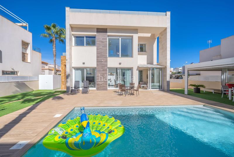 Foto ca7c7e06-6ce6-4e7b-b570-d099c83e3c49. Casa  en venta , alicante en Zona los Frutales Torrevieja