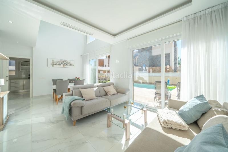 Foto ea8e2524-4995-4162-beff-22082f59fe4d. Casa  en venta , alicante en Zona los Frutales Torrevieja