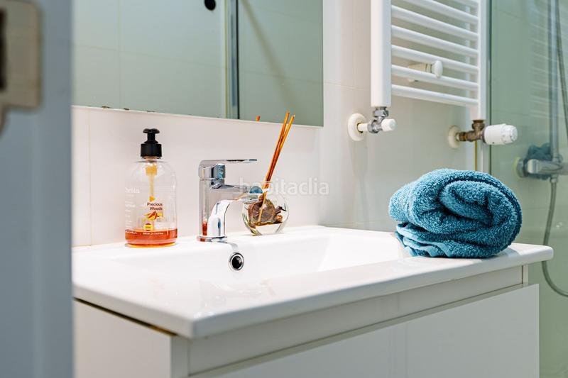 Foto 0dad1a74-21fe-4b7f-9cdb-f576e3394fb4. Pis amb calefacció a Pacífico Madrid