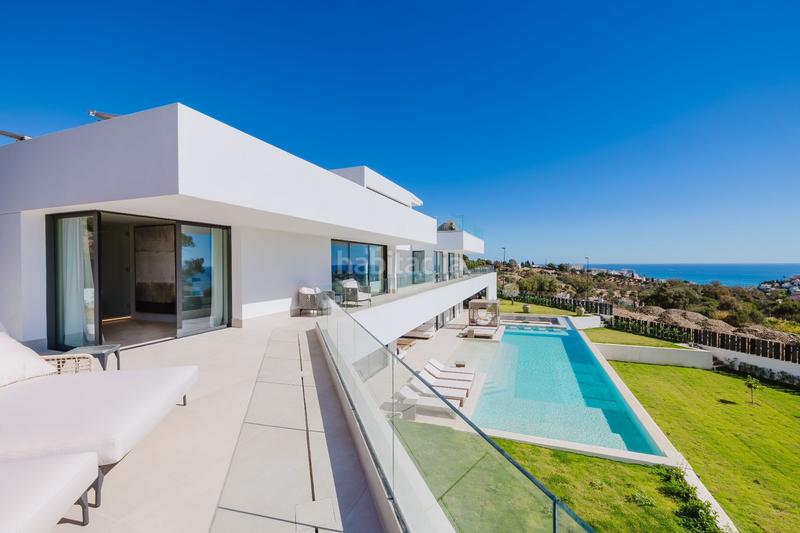 Foto 4892e285-7f32-4a53-8bf2-79f1e76f8a3a. Casa con riscaldamento piscina in La Capellanía - El Higuerón Benalmádena