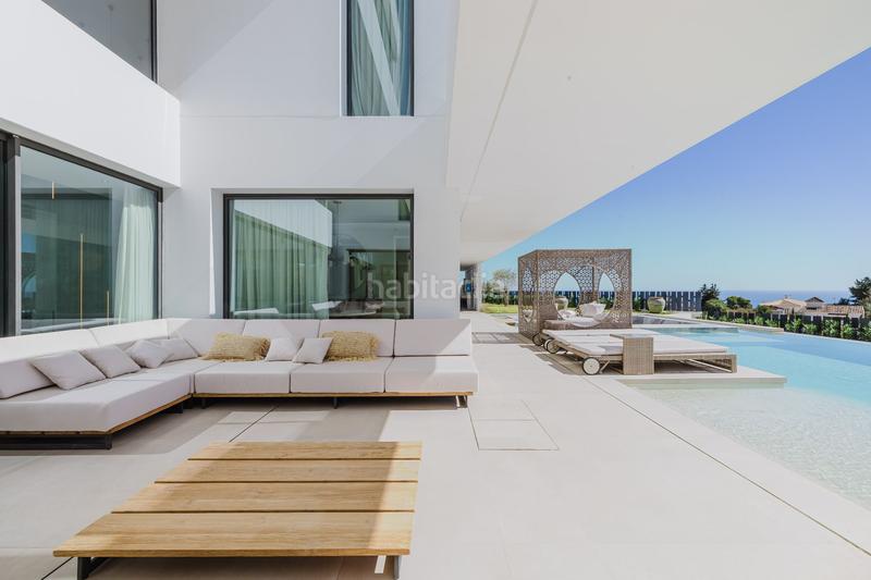 Foto 68869a61-3abc-417f-be24-b622b3ccfc25. Casa con riscaldamento piscina in La Capellanía - El Higuerón Benalmádena