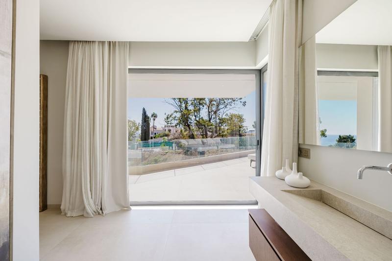 Foto 9a19eda5-7835-4dca-b3c8-a5586552dcfb. Casa con riscaldamento piscina in La Capellanía - El Higuerón Benalmádena