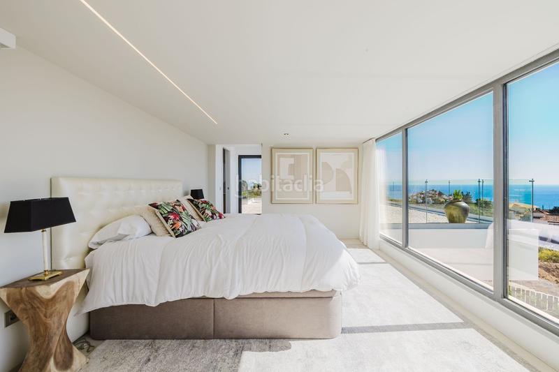 Foto a876e1b9-b698-4d75-bed9-f4614e7a17b2. Casa con riscaldamento piscina in La Capellanía - El Higuerón Benalmádena