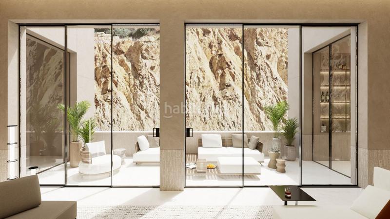 Foto f87f6cc4-b3d0-4005-8bbf-915a59ba760e. Casa amb piscina a Torremuelle Benalmádena