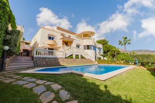 Casa a Hacienda Torrequebrada. Casa en venta  benalmádena