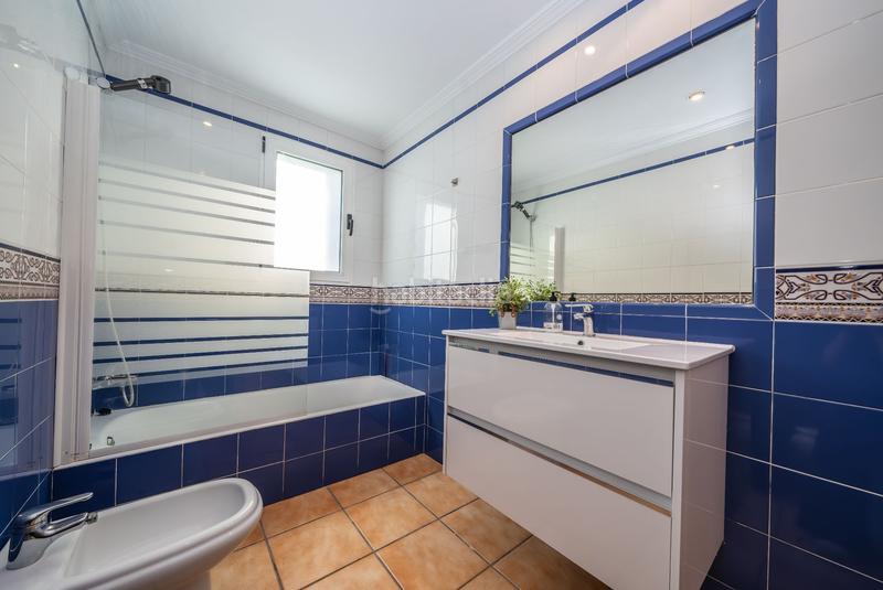 Foto 0a62db68-8381-4307-b231-d18a44554d7e. Rent house with heating pool in El Montgó Dénia