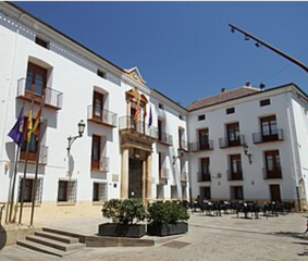 Maison à Utiel. Chalet pareado en venta  utiel, valencia