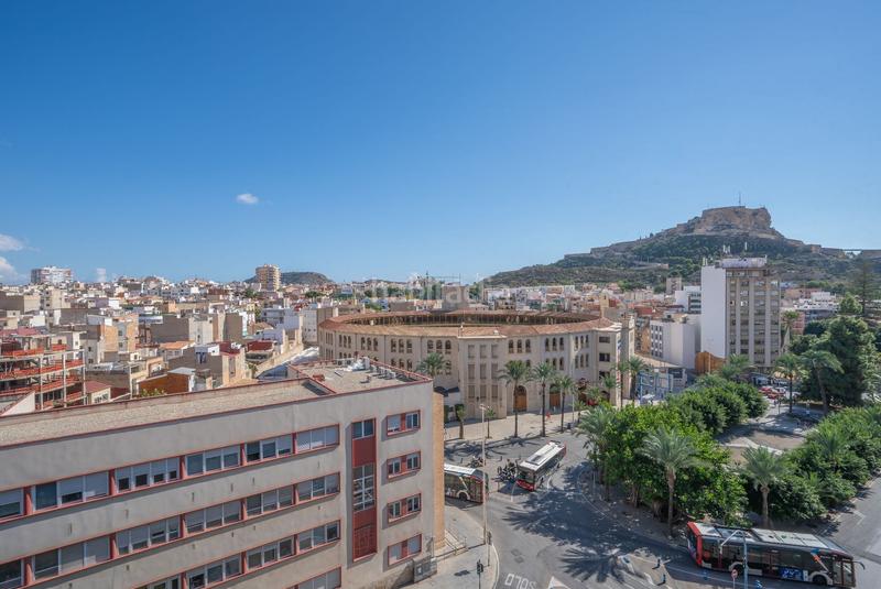 Foto c0ad0f7c-6b17-4f15-ac1f-8d860d470510. Appartement dans Campoamor Alicante