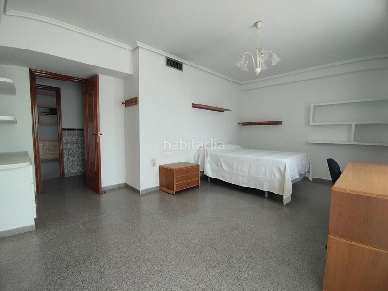 Foto c58b7872-8940-4f15-81b8-6ffe5987df7b. House with heating pool in La Conarda-Montesano Bétera