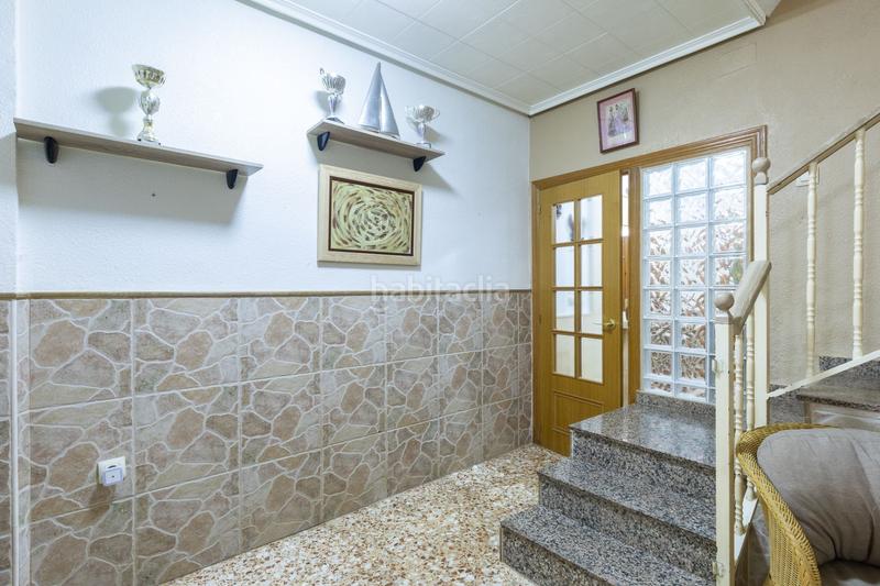 Foto 50bd06a8-9ff4-42e3-8c2a-d3717e5cfa60. Haus mit heizung in Zona la Ermita Torrent