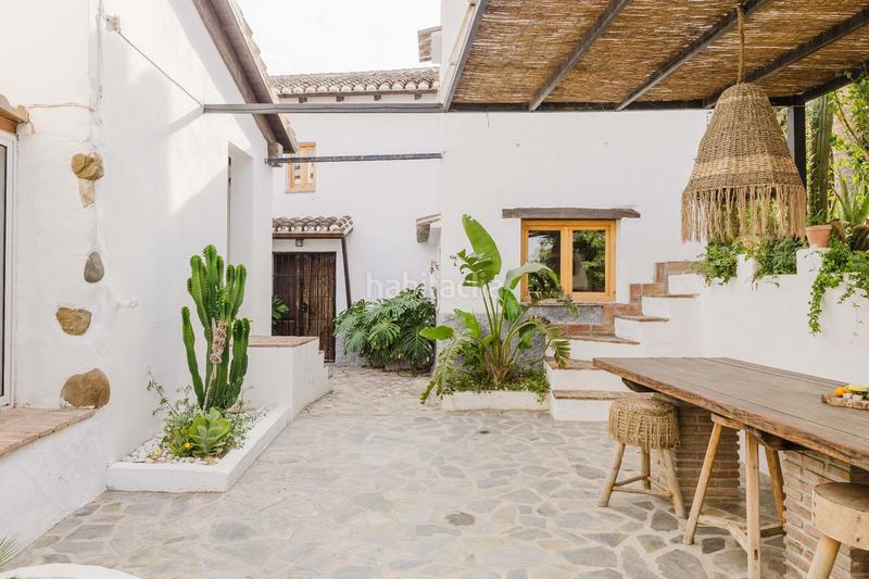 Foto 6d6e60b1-1a5c-41e9-a4ab-2e61122d23a3. Haus mit heizung pool in Coín