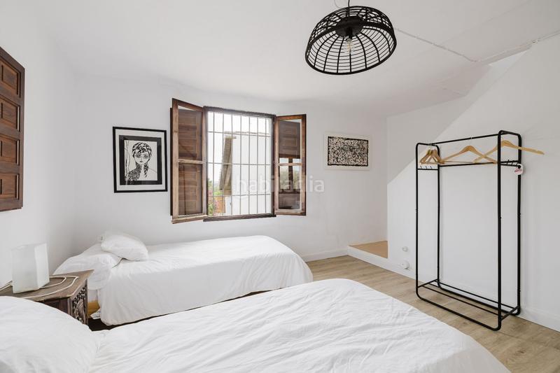 Foto eb3bff75-6bb2-4456-851b-a9c06f96f122. Haus mit heizung pool in Coín