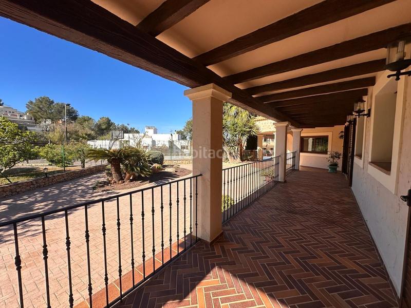 Foto f3766319-39f2-4b89-b678-67054fb990e7. Affitto casa con piscina in Cap Martinet Santa Eulària