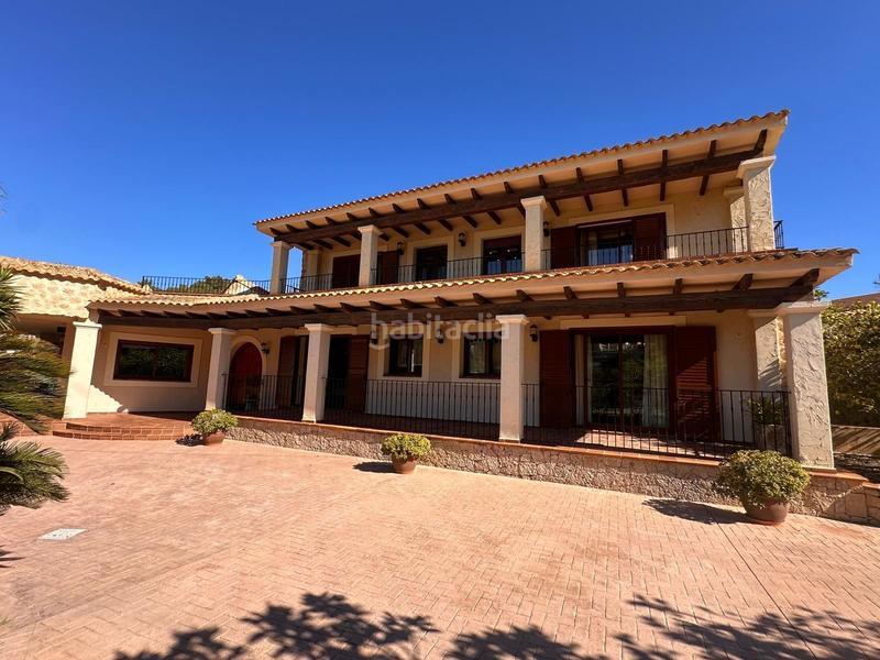 Foto 68c461ed-550c-41dc-a3c8-a3286a18edf5. Lloguer casa amb piscina a Cap Martinet Santa Eulària