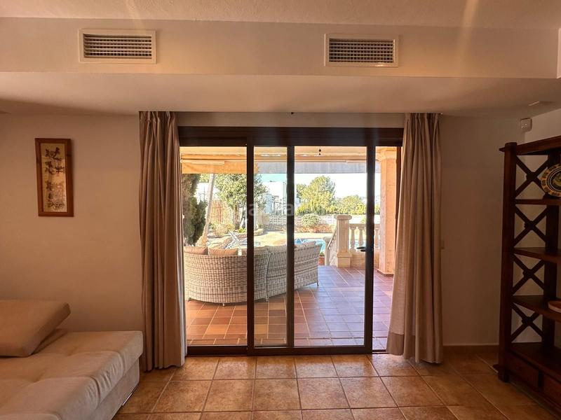 Foto 678c6bae-14ce-4694-8fba-5bf0a242039a. Location maison avec piscine dans Cap Martinet Santa Eulària