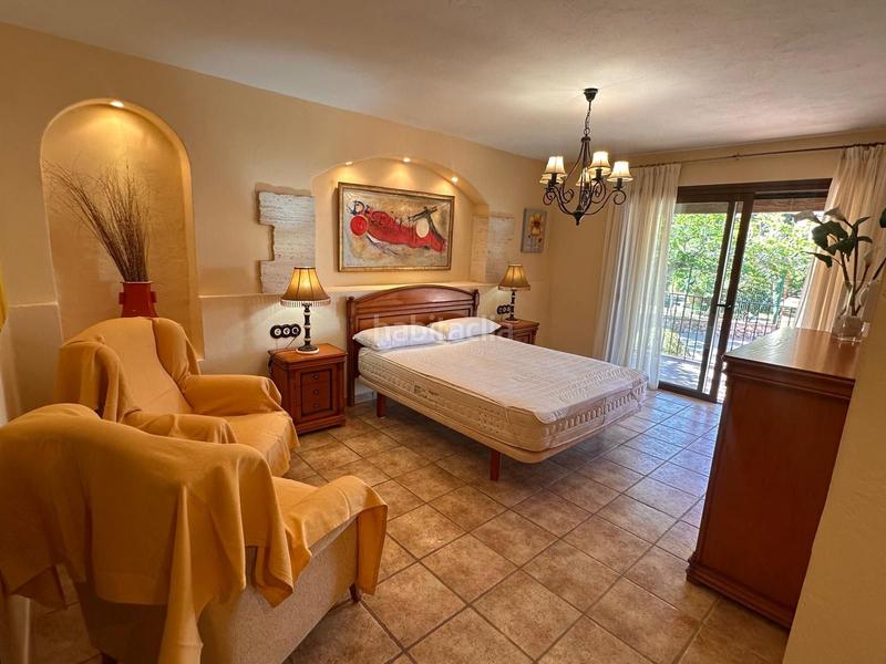 Foto 62333316-d13e-4c83-afbb-79285f8674fc. Rent house with pool in Cap Martinet Santa Eulària