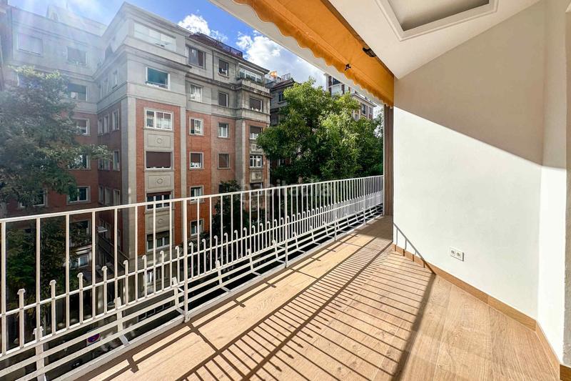 Foto af85b95c-ffa0-4ca4-8b69-a1767b967931. Affitto appartamento con riscaldamento in Argüelles Madrid