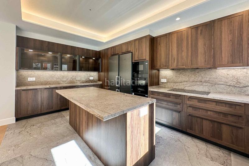 Foto 4c2dfbad-e342-4e43-bfd9-fe9e301cf33f. Alquiler piso  en alquiler argelles en Argüelles Madrid