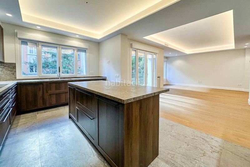 Foto 1054e0bc-9fe2-4f87-b7ab-8028383ec292. Location appartement avec chauffage dans Argüelles Madrid