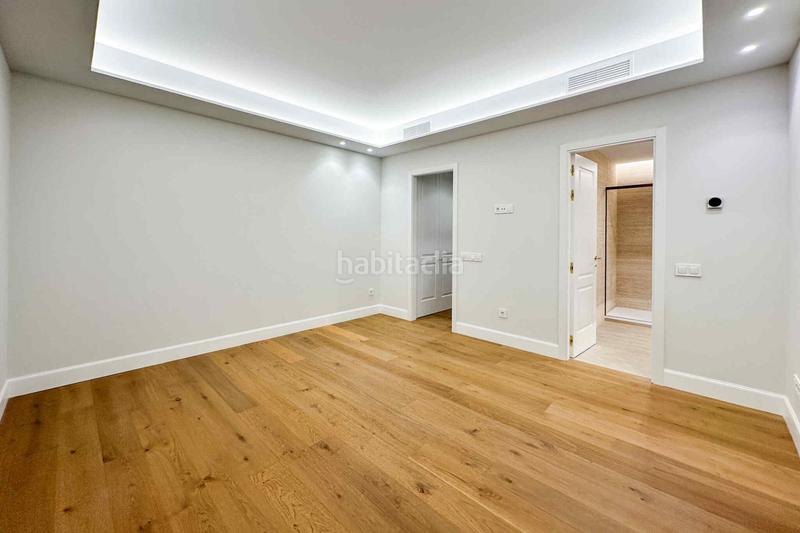 Foto c2d0b2cc-0dc9-4132-b066-1efdc0aeb06f. Location appartement avec chauffage dans Argüelles Madrid