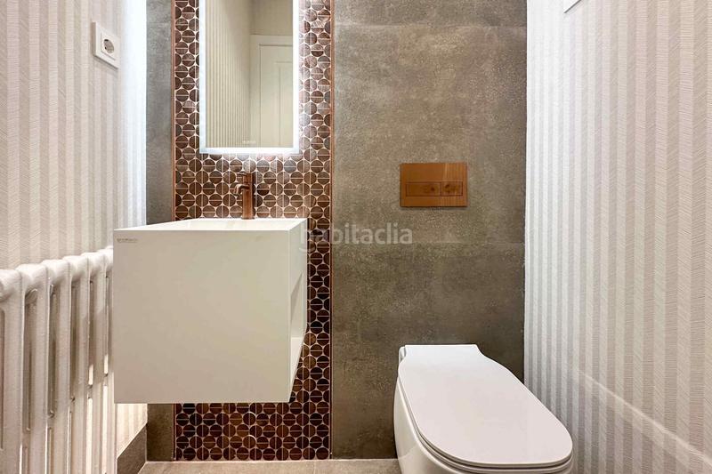 Foto f08c14ce-15ac-4c50-98be-b7f627808964. Location appartement avec chauffage dans Argüelles Madrid