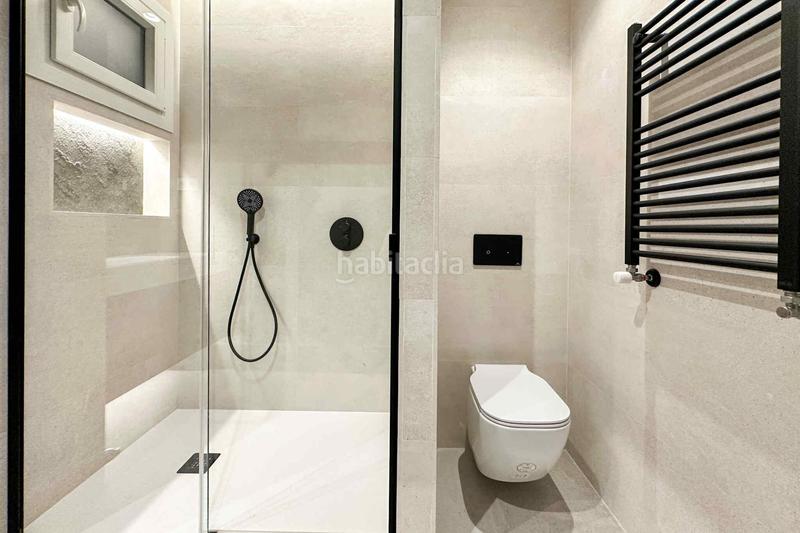 Foto b55ea629-8b87-48e3-8c67-e49812f4df3a. Rent flat with heating in Argüelles Madrid