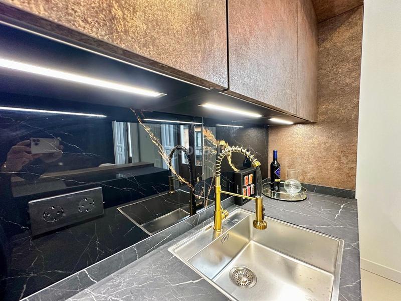 Foto 1a3e87c7-c8dd-4916-9552-05aa0075ad37. Etagenwohnung in Sol Madrid