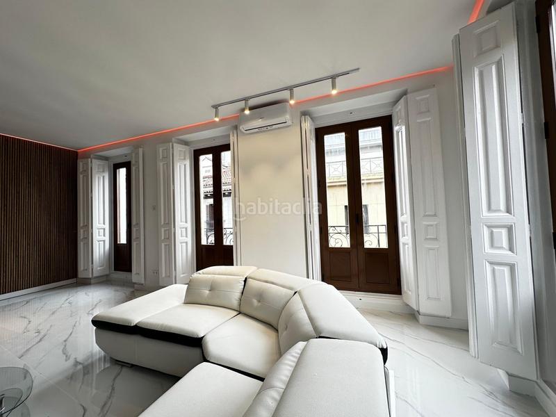 Foto f3e4dabd-d6db-4f14-a117-26616c573c52. Etagenwohnung in Sol Madrid